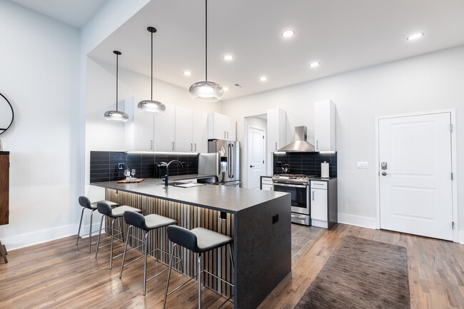 Photo - 795 E McMillan St Unit 3