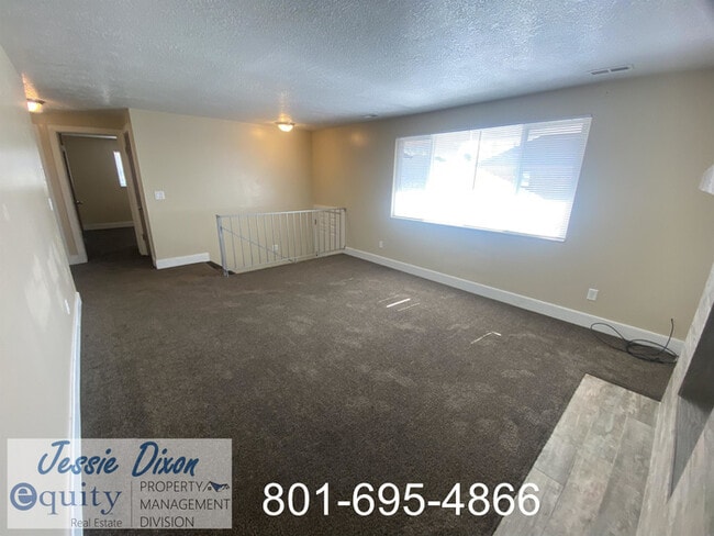 Photo - 3338 N Fairfield Rd
