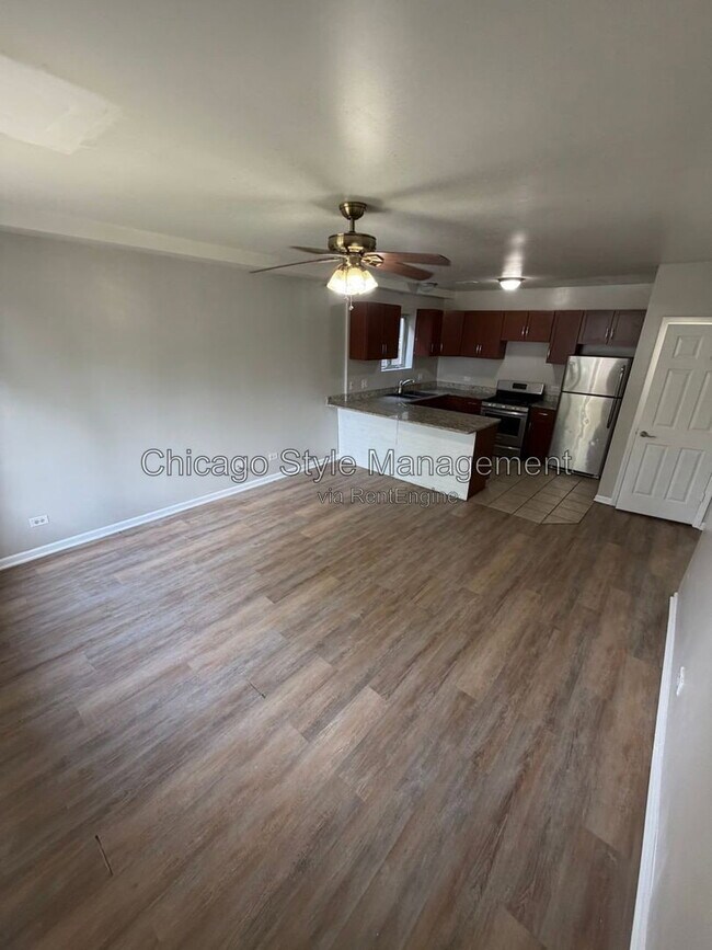 6439 S St Lawrence Ave Unit 1