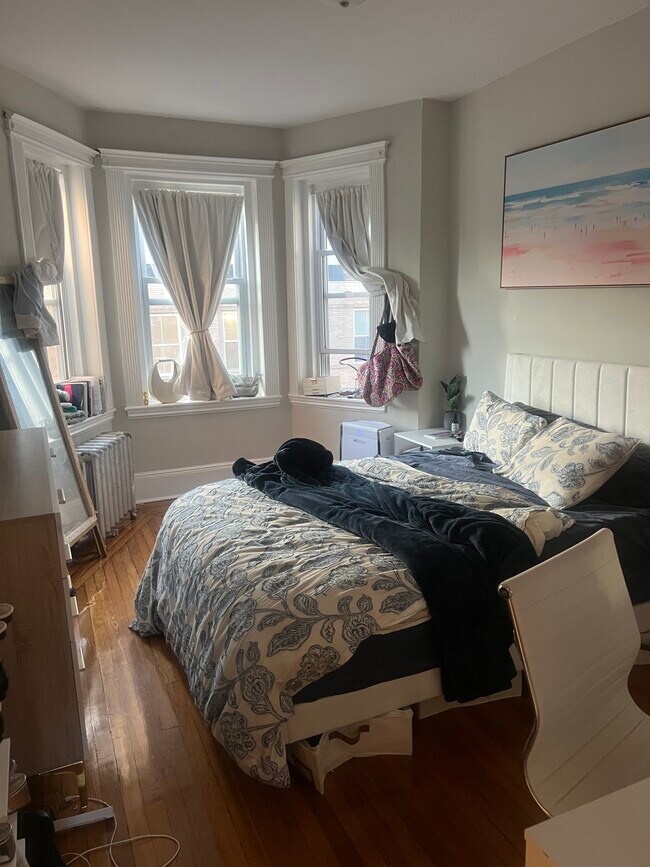 Building Photo - 65 Hemenway St Rental