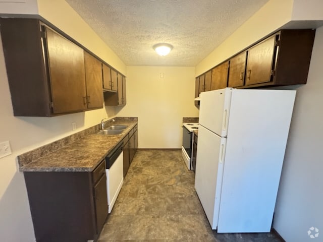 Building Photo - 1820 Knox St Unit 1820 Knox St. Apt. 8