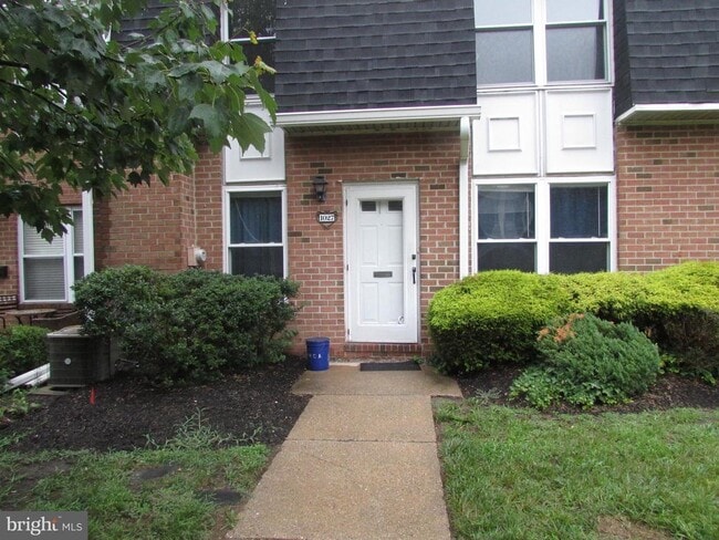 Building Photo - 1027 Harbour Dr Rental
