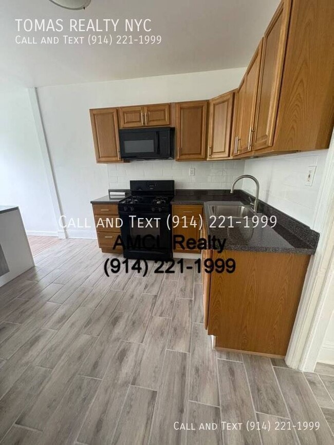 Photo - 143 Voss Ave Unidad 3
