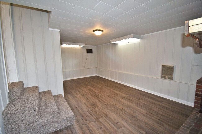 Photo - 3BR+bonus room home in North Murfreesboro, one level, Siegel Middle & High!