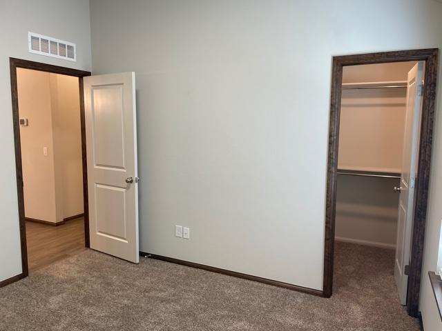 Photo - 2428 Northcreek Ln