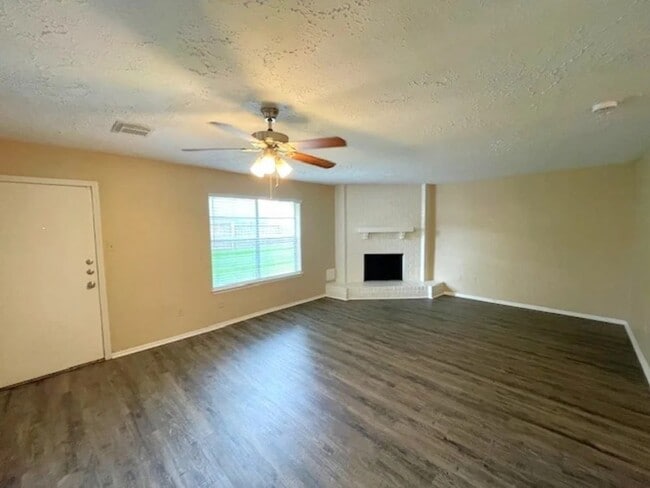 Building Photo - 16123 Golden Sage Ln
