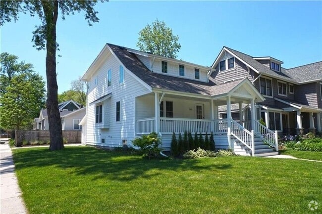 Building Photo - 203 Curry Ave Rental