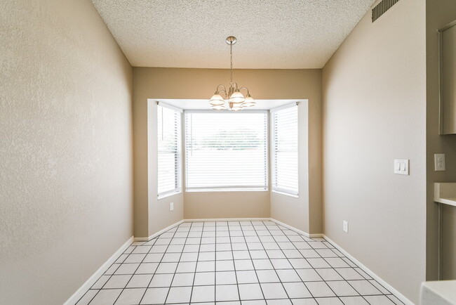 Photo - 20610 N 6th Dr