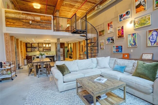 Photo - 170 Boulevard NE Unidad 208E