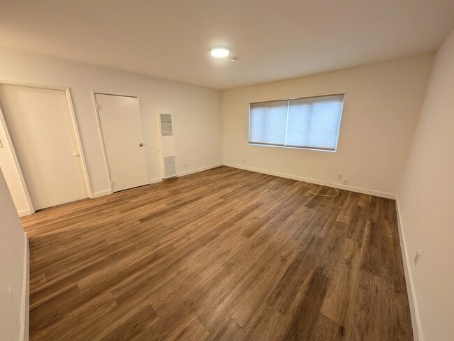 Building Photo - 3620 Westwood Blvd