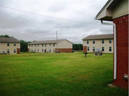 Okemah Village Apartments - Okemah Village Apartments