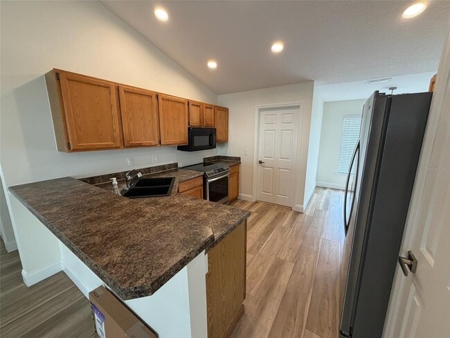 Photo - 990 Campello St