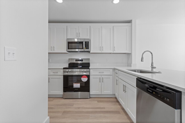 Photo - Current Apartments