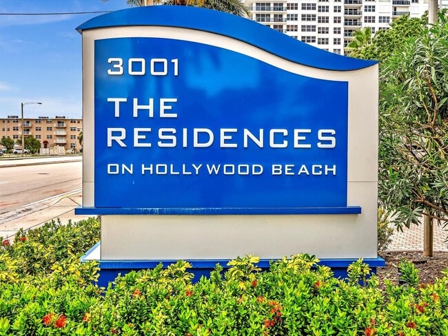 Building Photo - 3001 S Ocean Dr Unit 3001