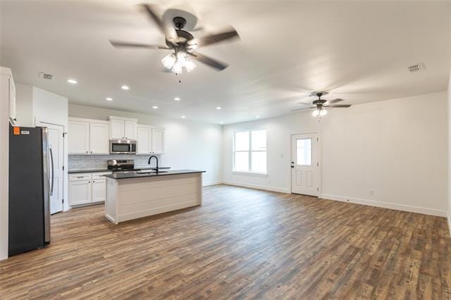 Photo - 8017 Sawdust Trl