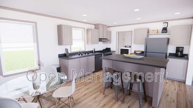 Photo - 755 N Tratt St