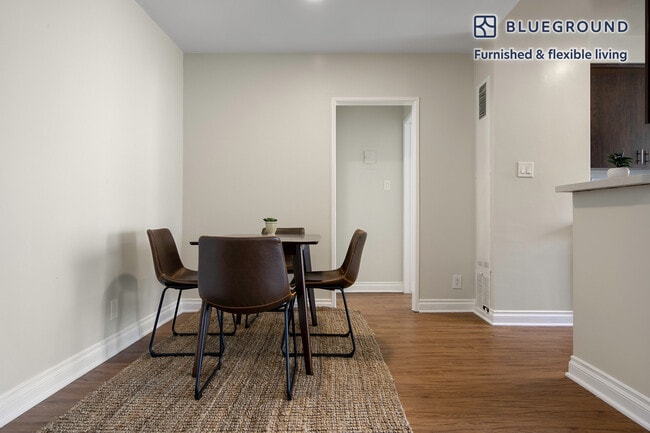 Photo - 11645 Gorham Ave Unidad FL3-ID89