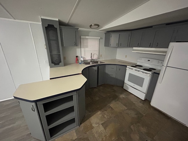 Photo - 1032 Deborah Ln