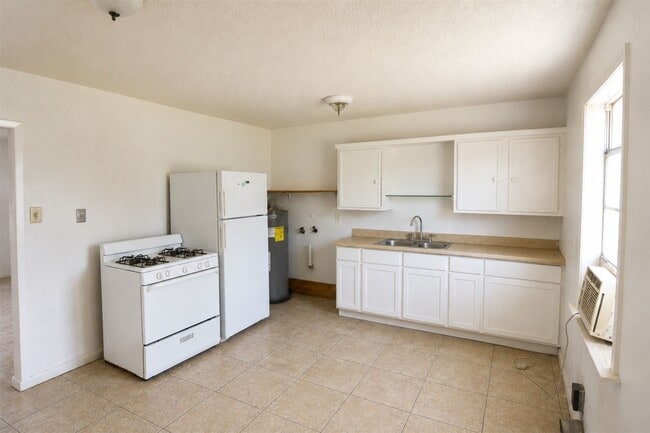 Photo - 1206 30th St Unit 4