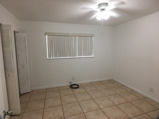 Photo - 5852 Albert Rd