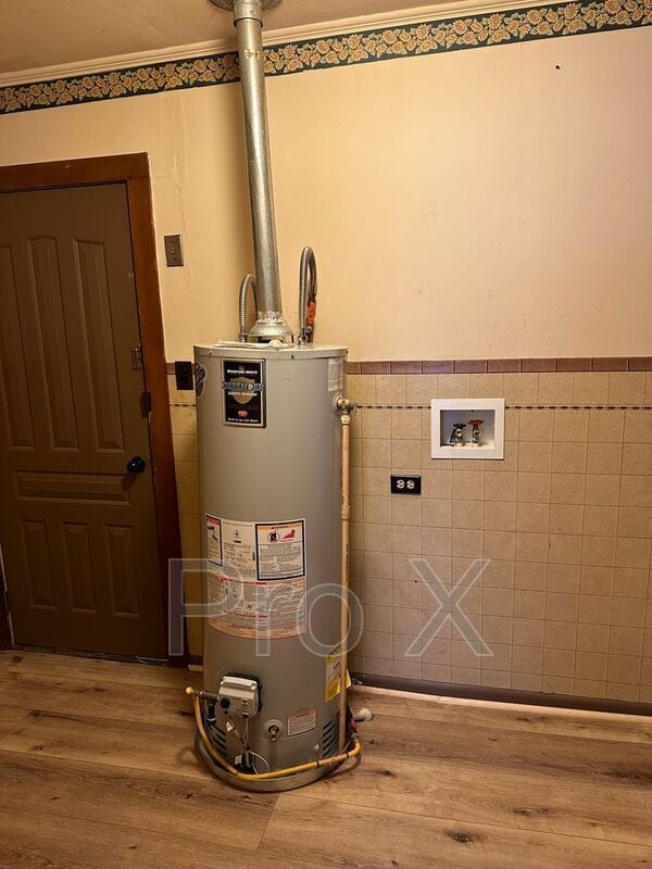 Photo - 117 E 23rd St