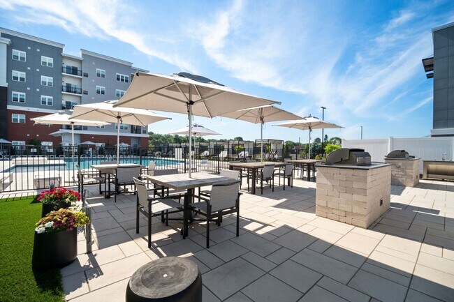 Photo - 999 W Fort Lee Rd