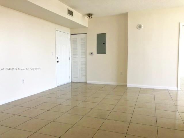 Photo - 1 Glen Royal Pkwy Unidad 907