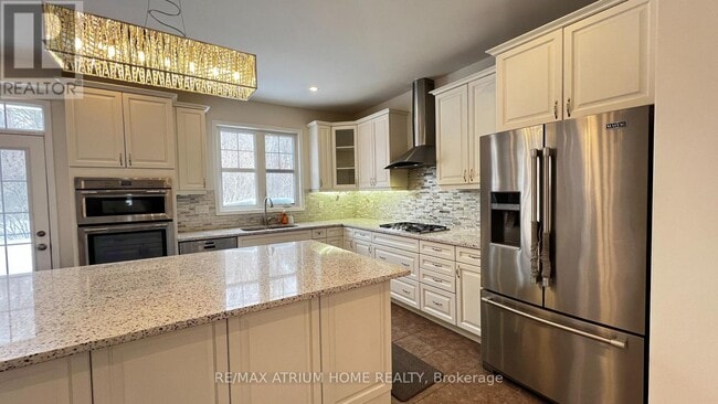 Photo - 2 Forest Grove Ln