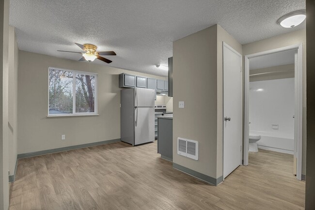 Lynmarie Apartments