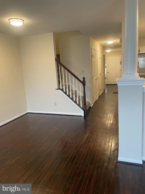 Photo - 104 Walker Rd