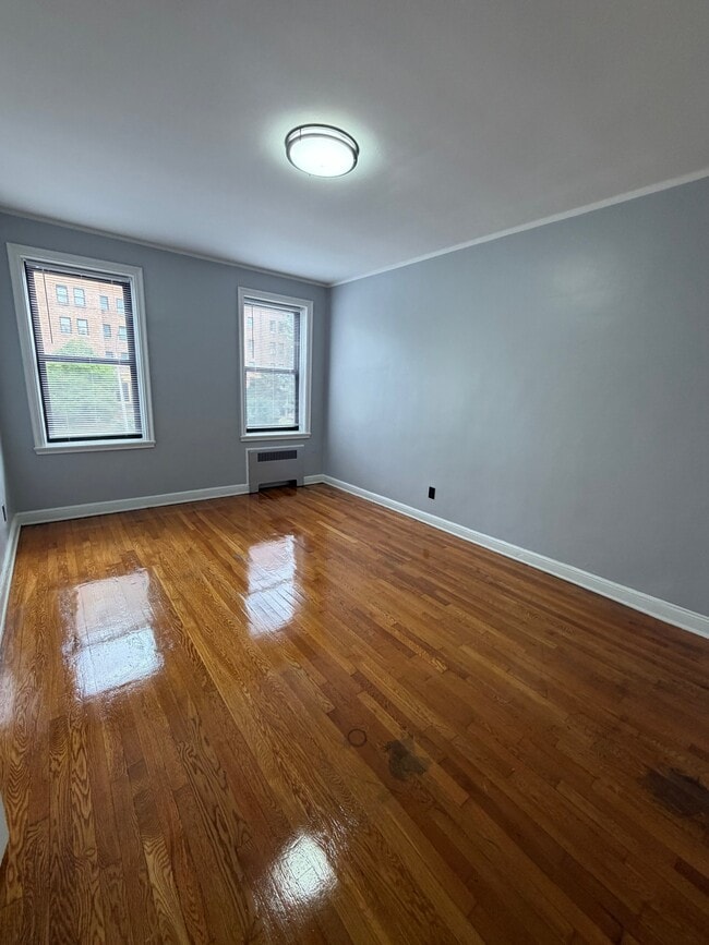 29 S Munn Ave Unit 2B