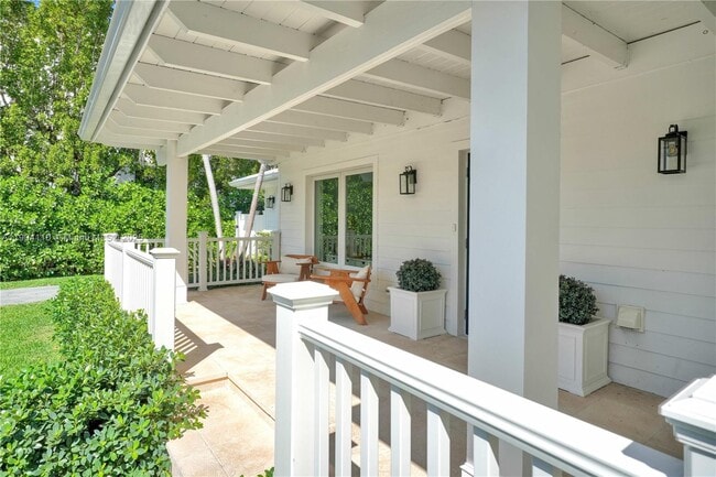 Photo - 365 W Enid Dr