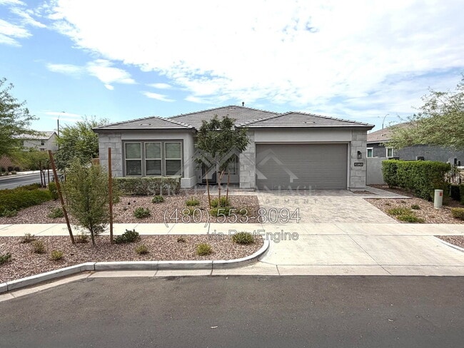 Building Photo - 9625 E Solina Ave