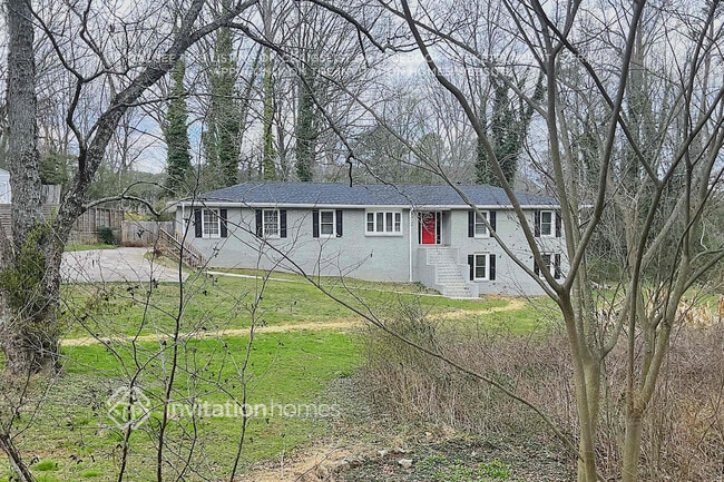 Building Photo - 221 Cherrywood Dr