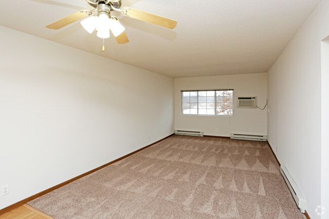 The Pointe at Cedar Rapids