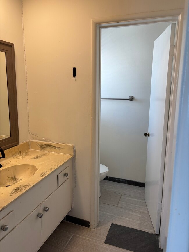 Photo - 12711 Matteson Ave