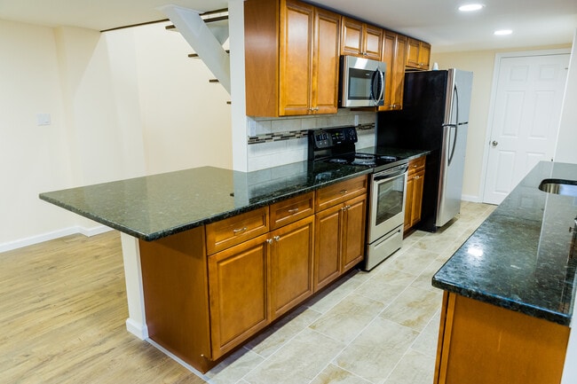 Photo - 40 Fayette St Unit 39