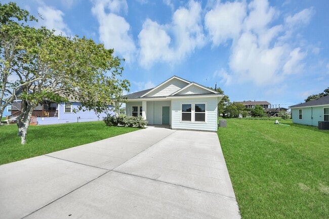 638 Stovall Dr