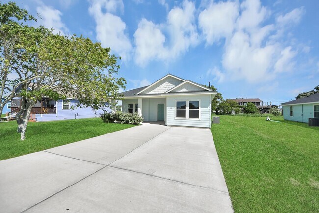 Photo - 638 Stovall Dr