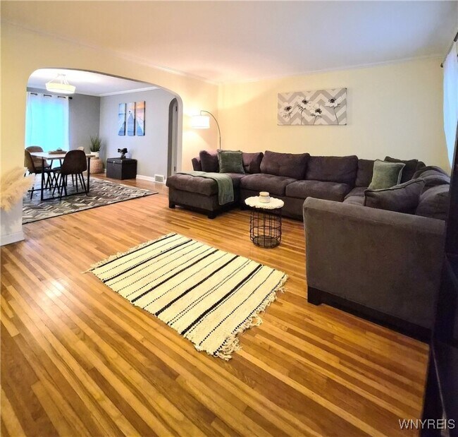 Photo - 30 Manlon Terrace