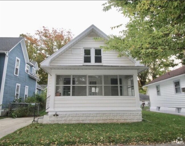 Building Photo - 3207 Dinnen Ave Rental
