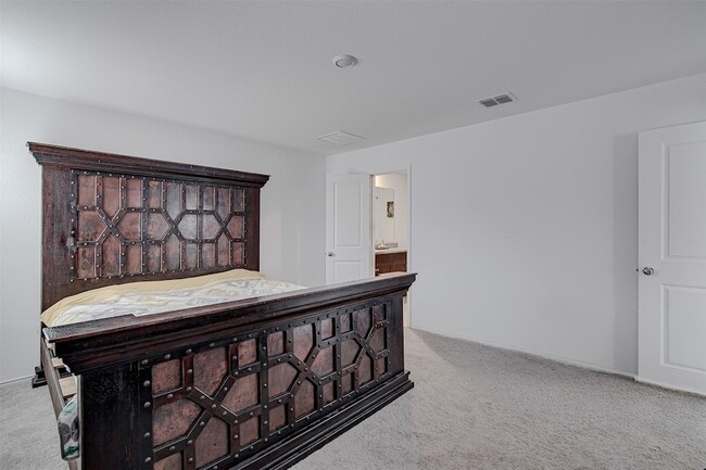 Photo - 8617 Thicket Rdg St