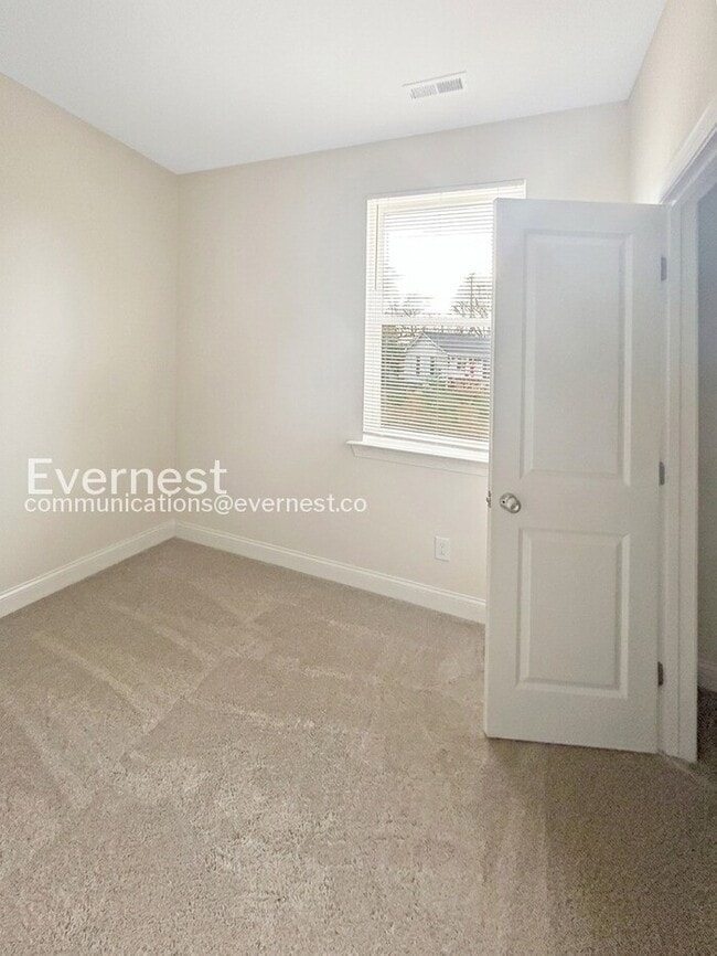 Photo - 1823 Bristol Rd