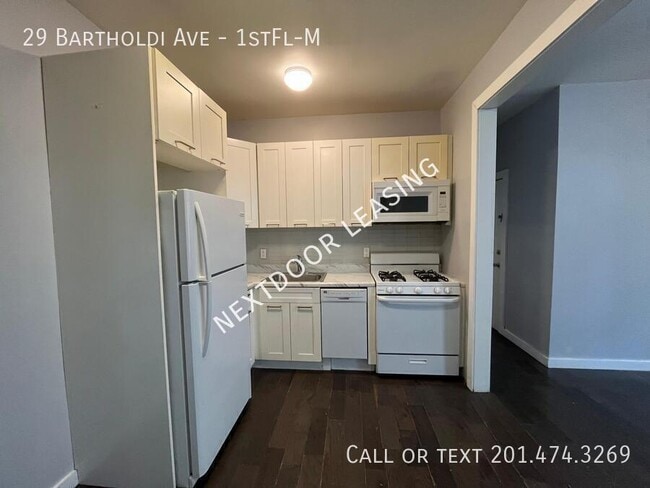Photo - 29 Bartholdi Ave Unit 1stFl-M