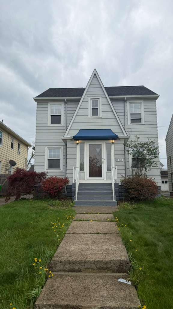 Building Photo - 10006 Plymouth Ave