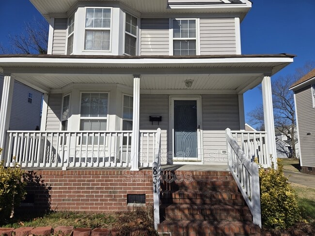 Photo - 831 Marshall Ave