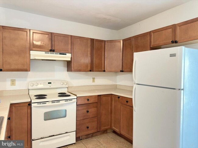 Building Photo - 1232 N Hancock St Rental