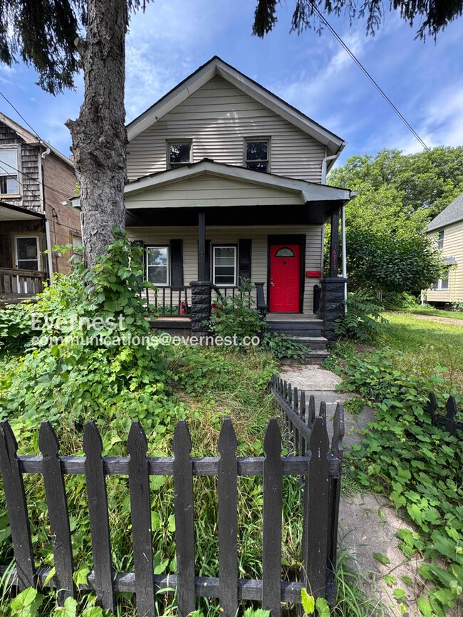 Building Photo - 14917 Darwin Ave Rental