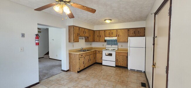 Photo - 112 King Ave