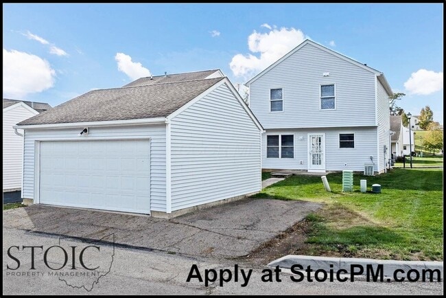 Photo - 1860 Meadowlawn Dr